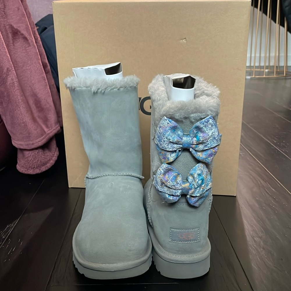 Brand new Uggs with box !